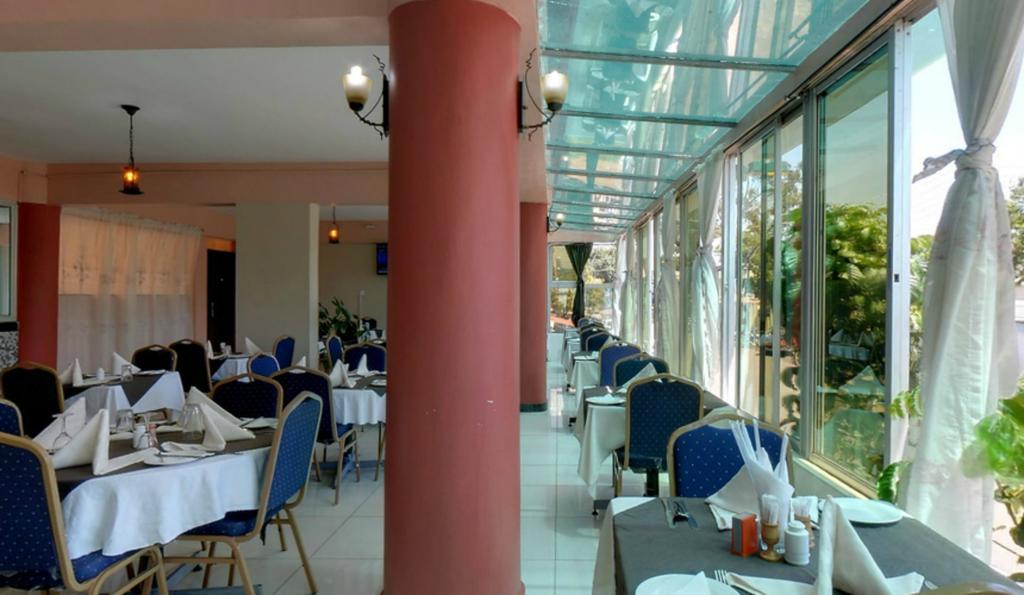 Royal City Dubai Complex Kisumu Exteriér fotografie
