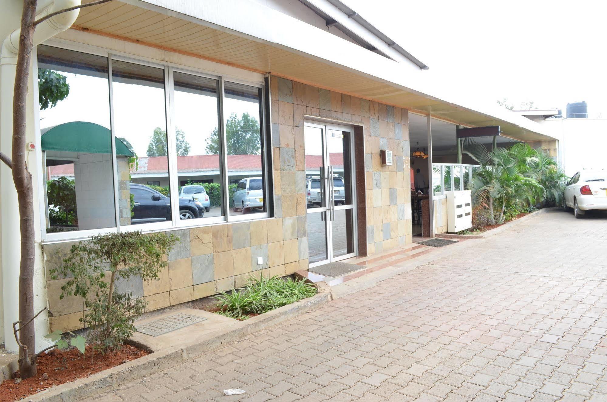 Royal City Dubai Complex Kisumu Exteriér fotografie