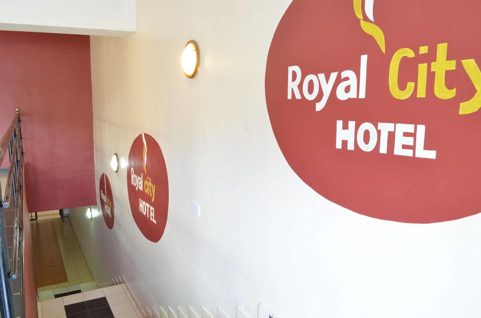 Royal City Dubai Complex Kisumu Exteriér fotografie